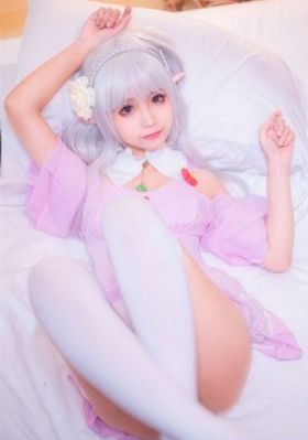 何蓝逗